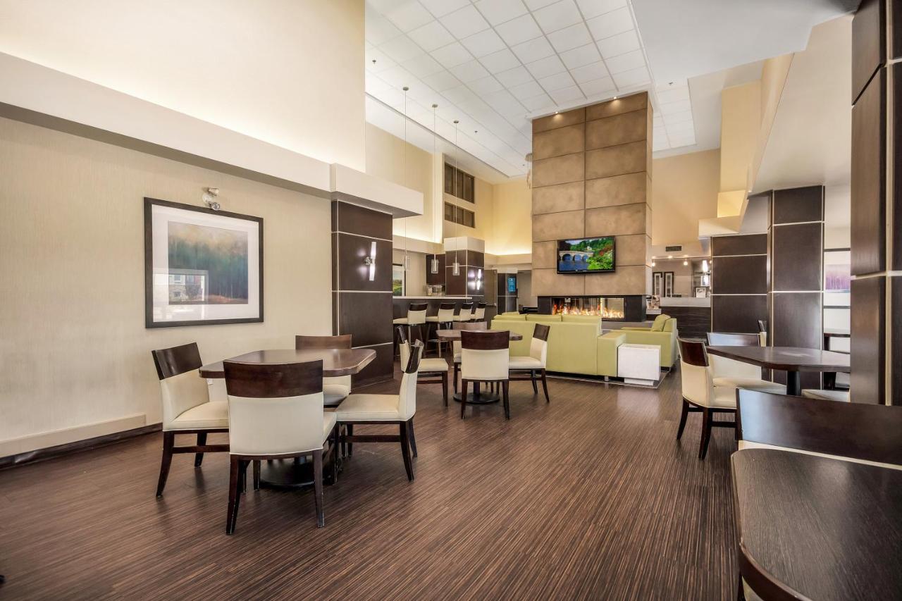 Homesuites By D3H Ρεγκίνα Εξωτερικό φωτογραφία